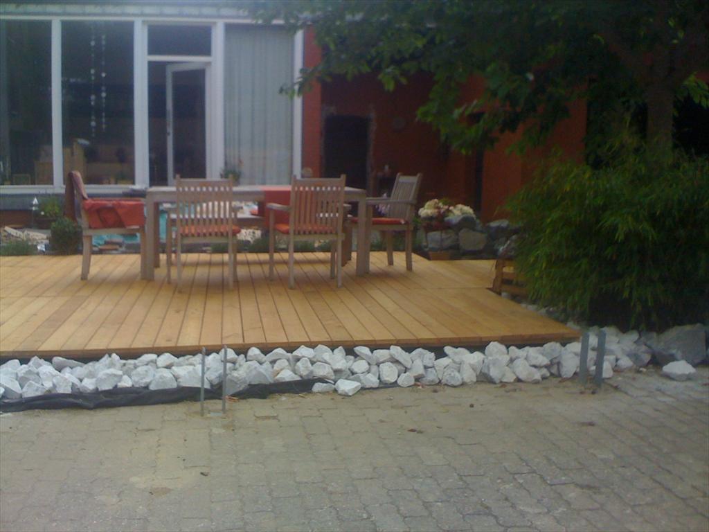 Terrassenboden aus französischem Kastanienholz